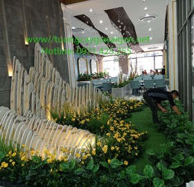 Trang trí tiểu cảnh, hệ thống cây lá nhân tạo tại khách sạn Mộc Châu - Sơn La